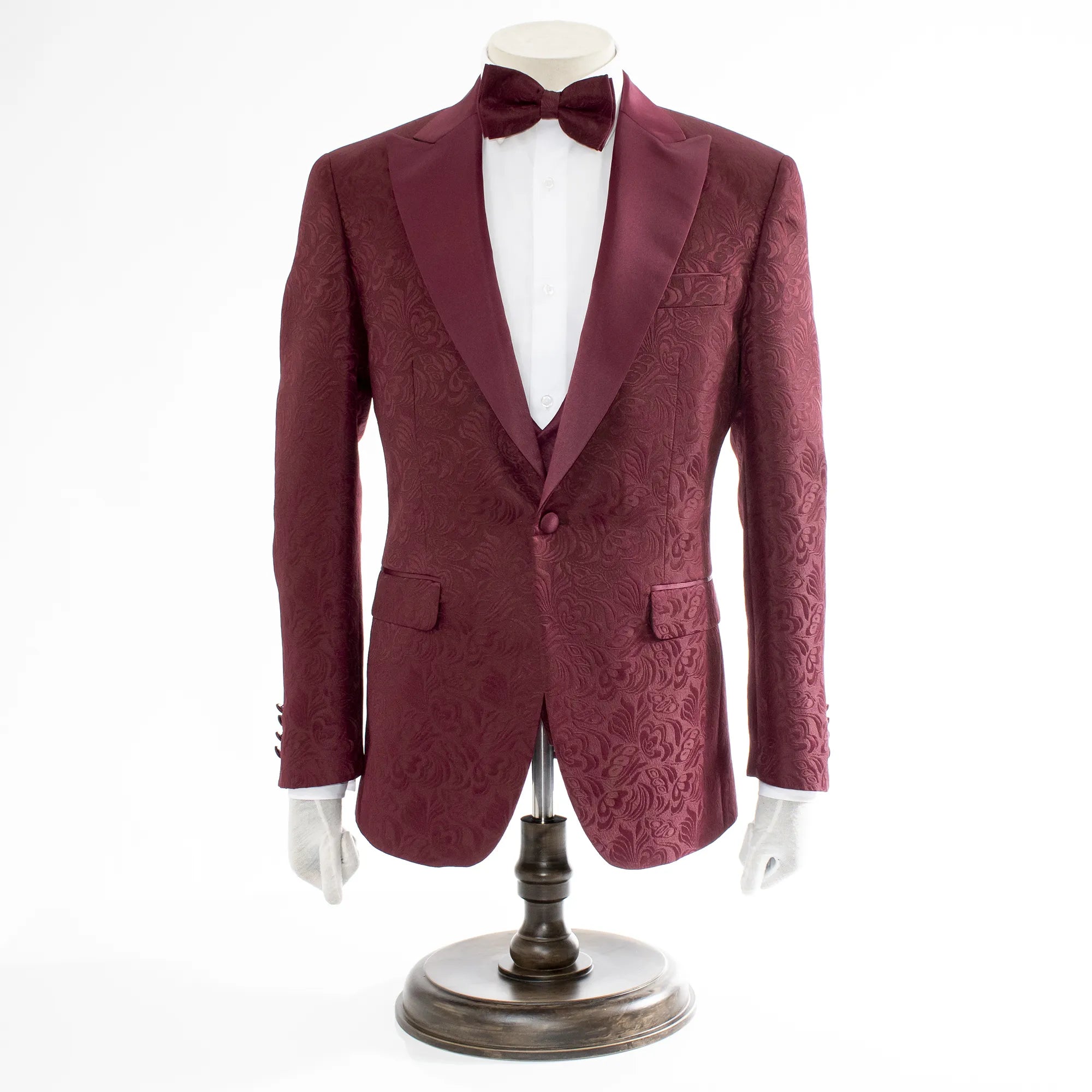 TOP BURGUNDY TUXEDOS FOR GUYS IN 2025