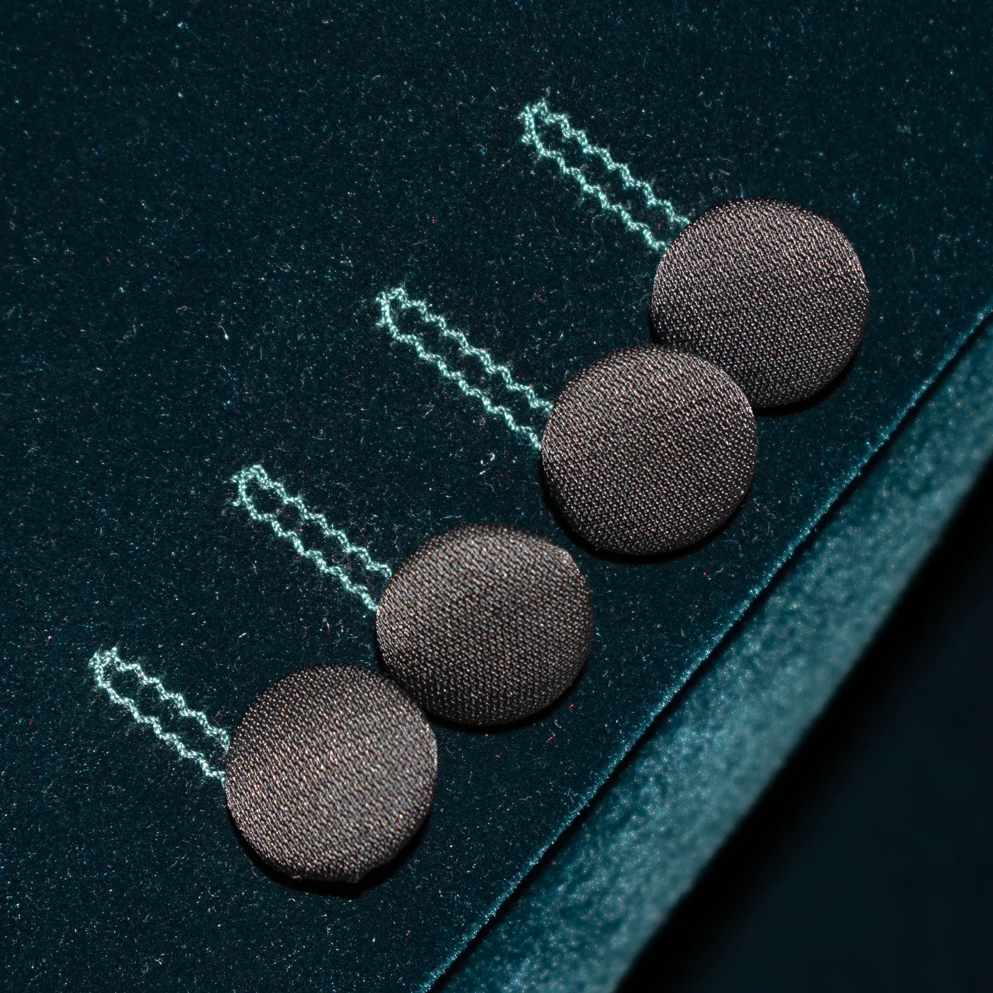 Green Slim-Fit Velvet Tuxedo Jacket