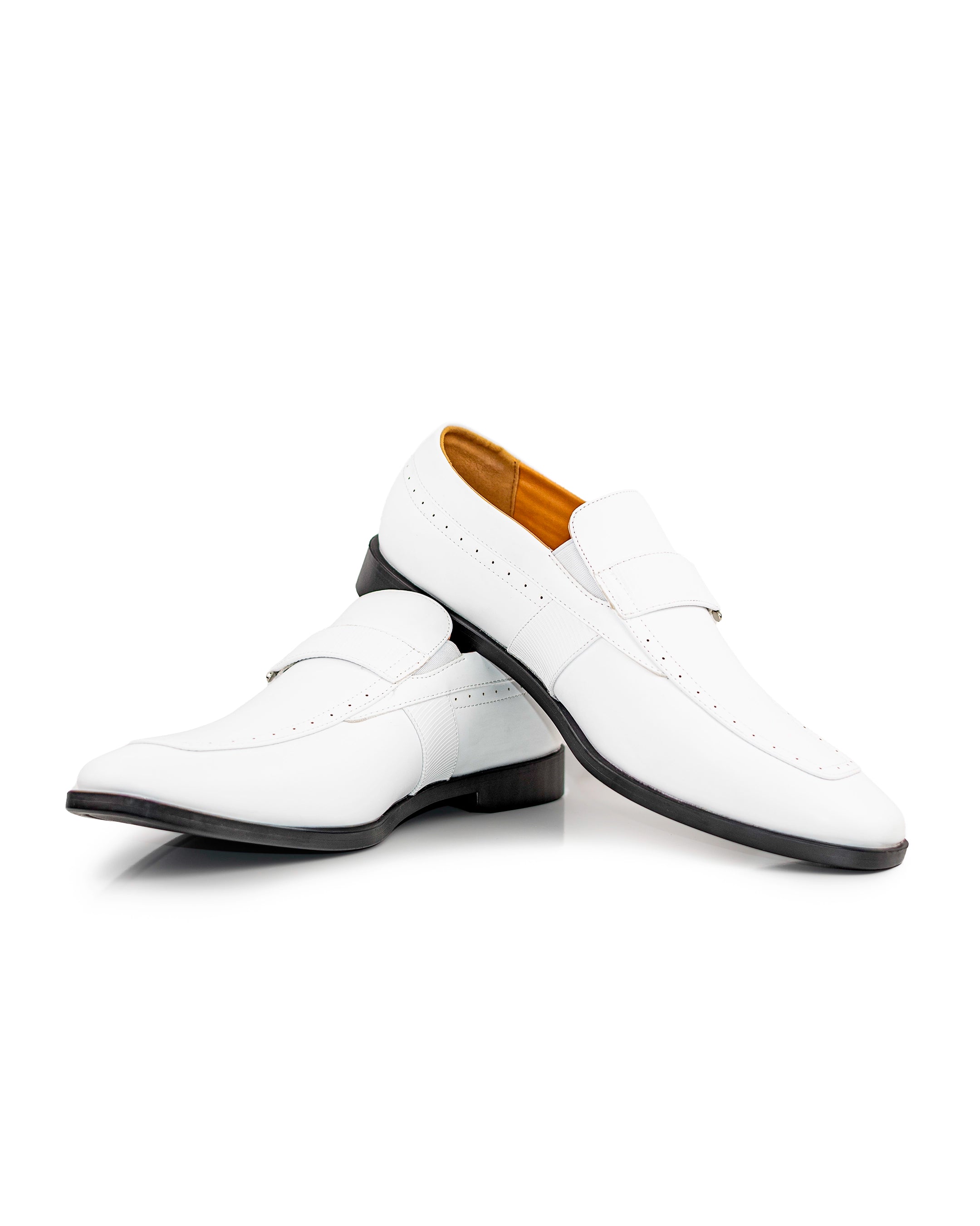 White Wide Leather Cap-Toe Derby Shoes | Casual View | Dolce Vesta