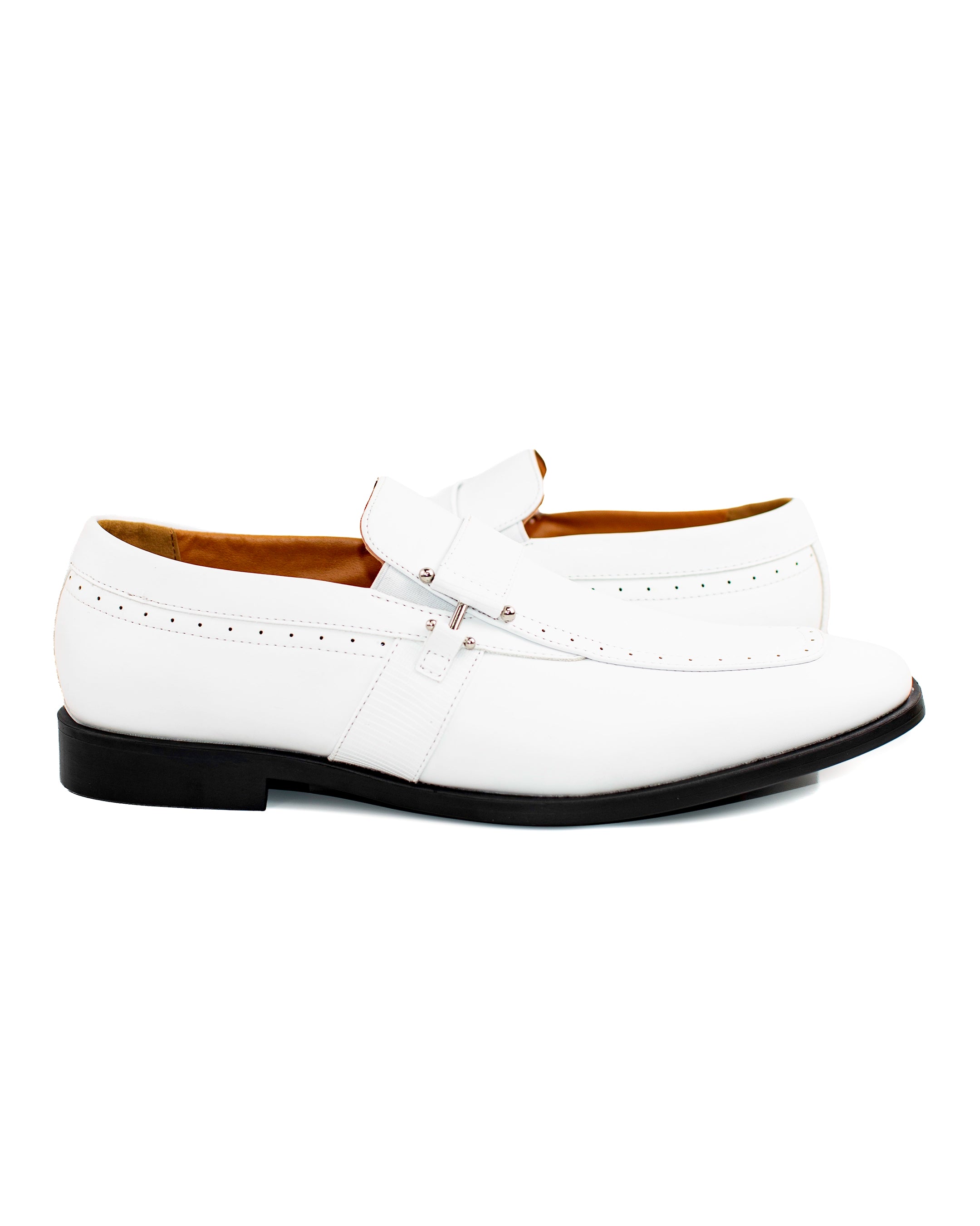 White Wide Leather Cap-Toe Derby Shoes | Outside View | Dolce Vesta