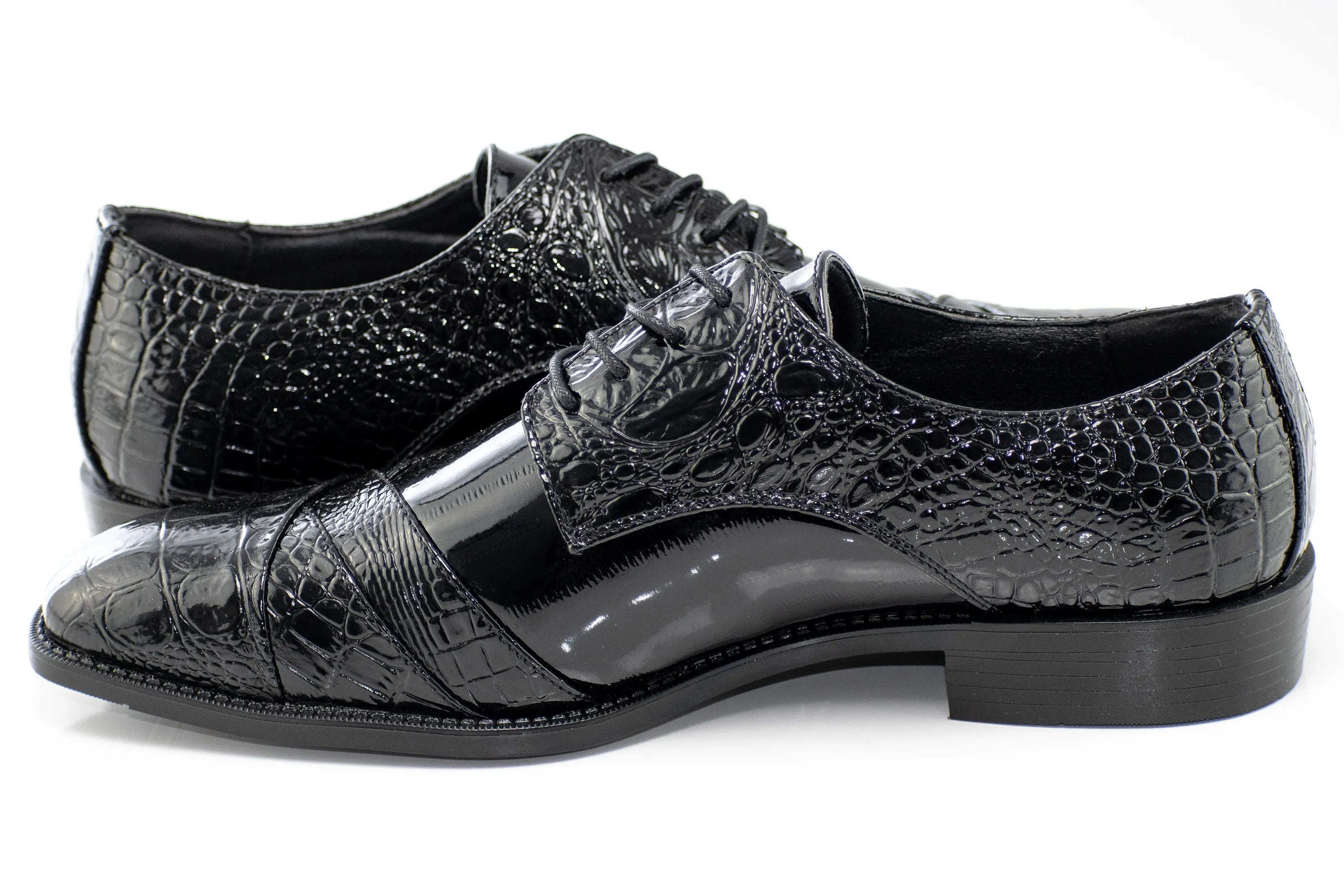 Aligator Textured Folded Cap-Toe Dress Shoe