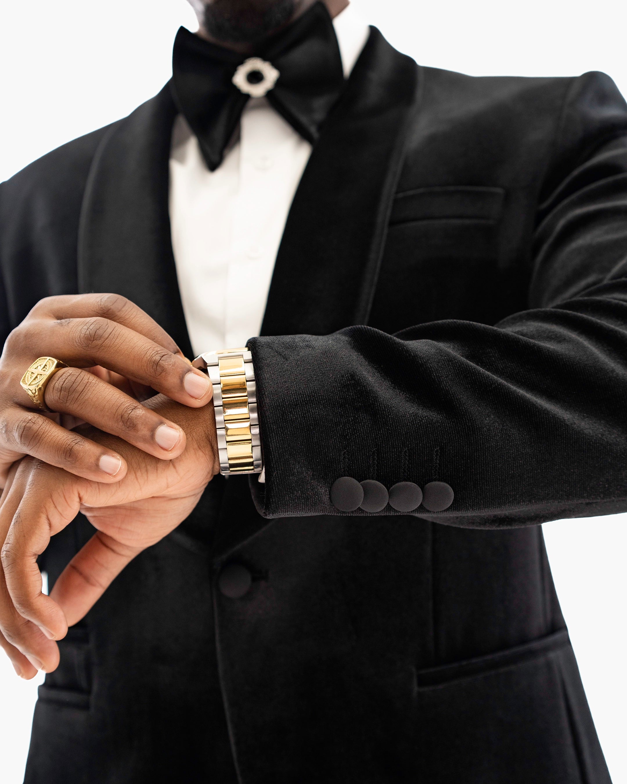 Amari | Velvet 3-Piece Tailored-Fit Tuxedo