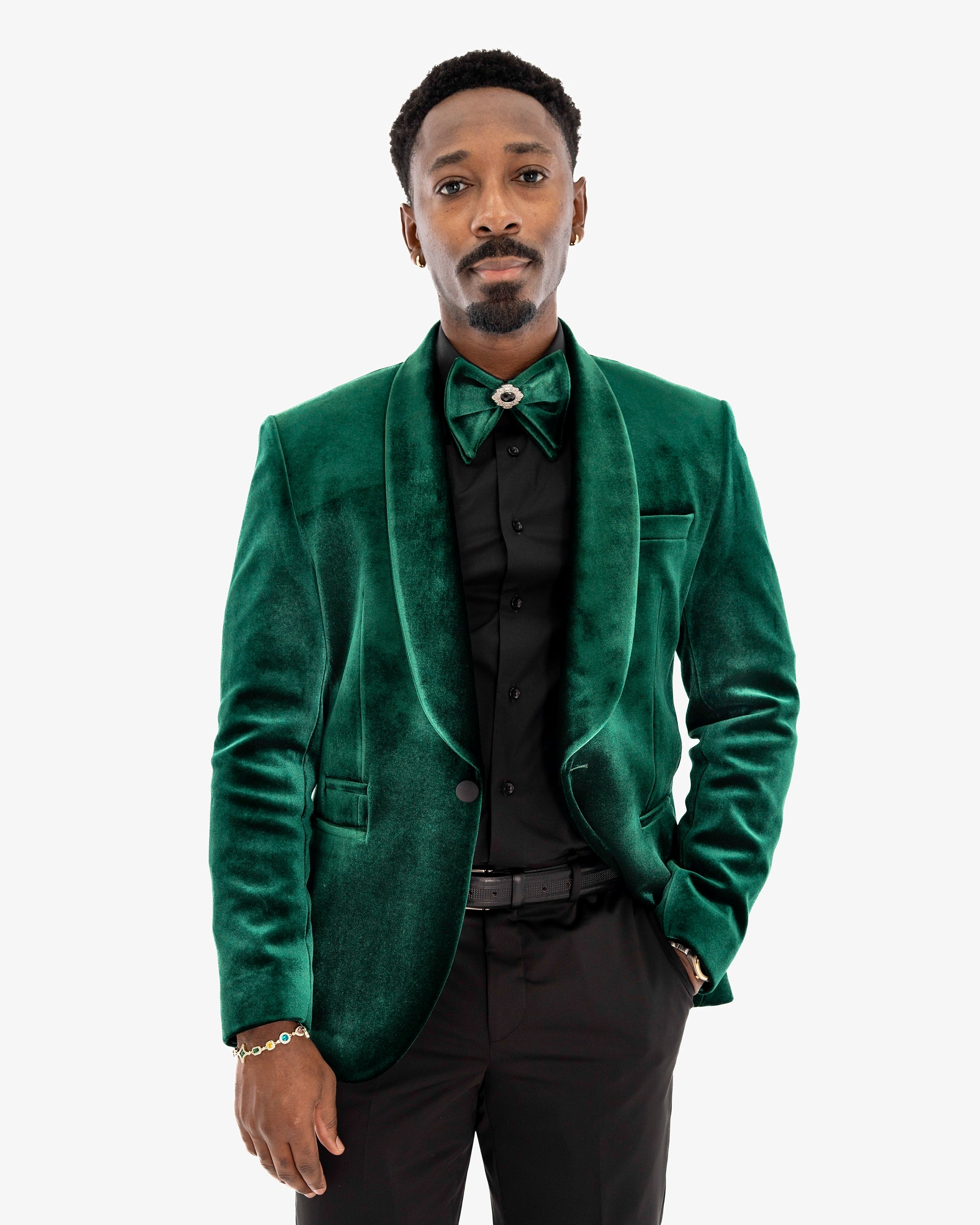 Amari | Velvet 3-Piece Tailored-Fit Tuxedo