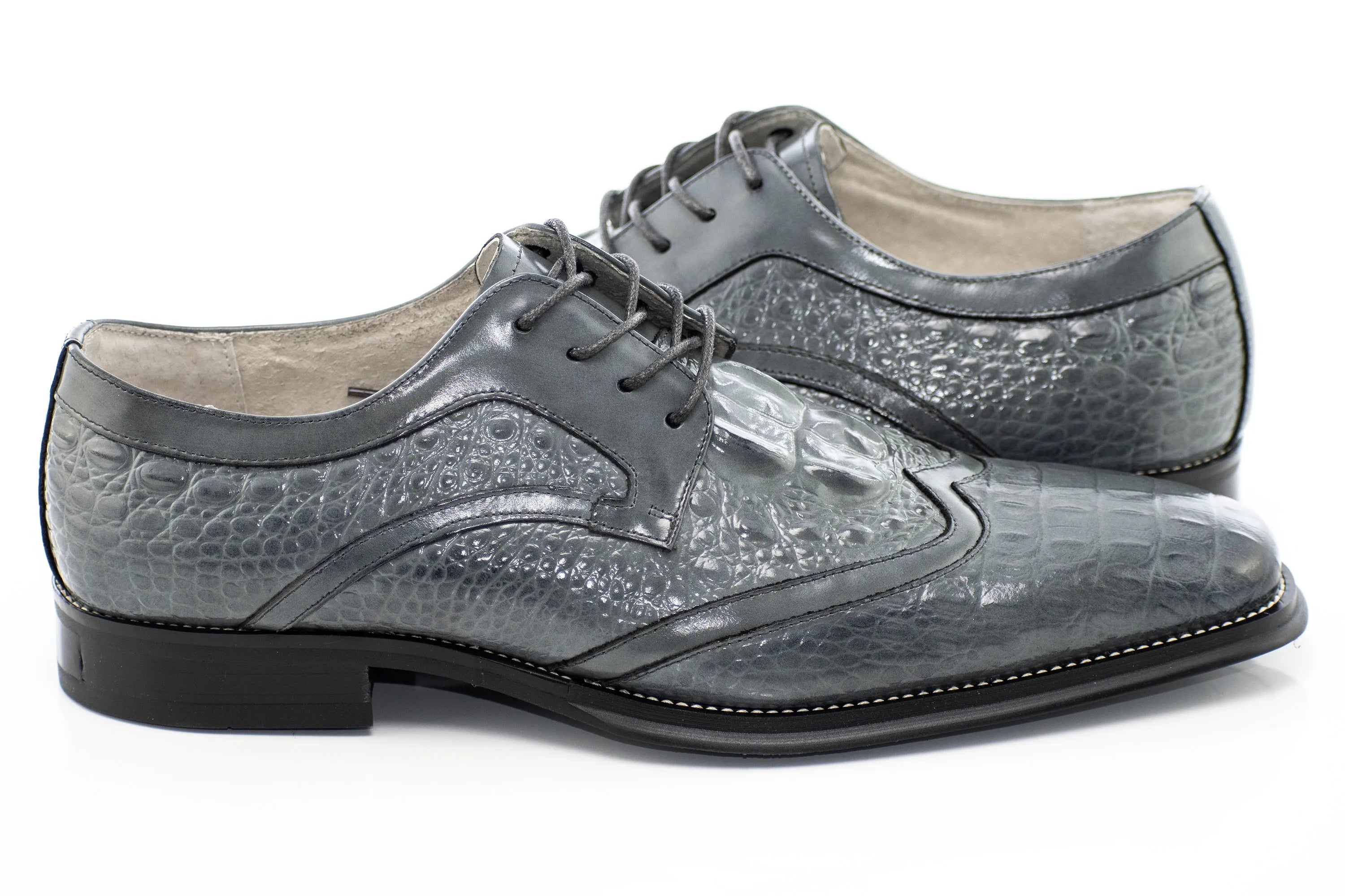 Crocodile Textured Leather Lace-Up Wingtip