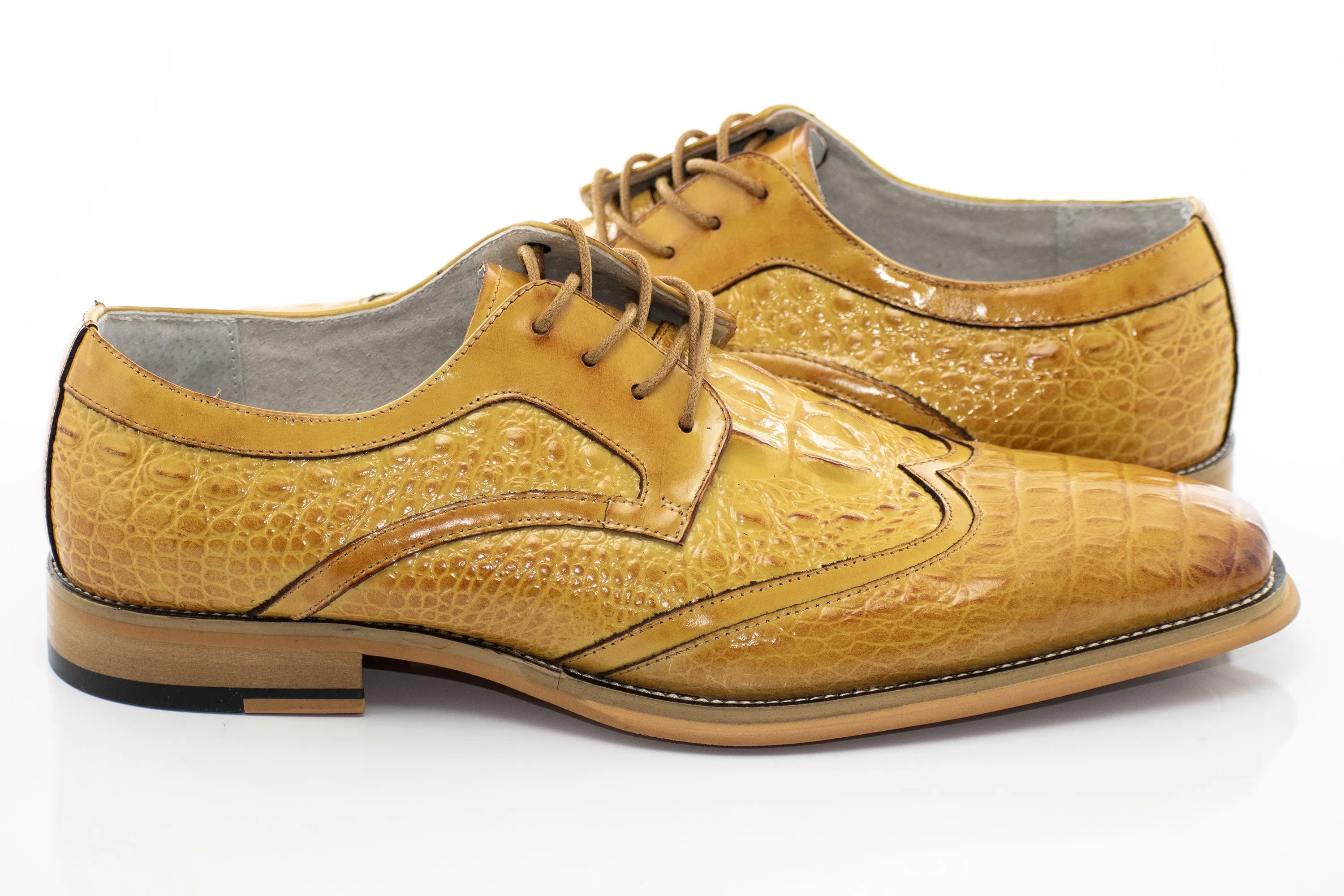 Crocodile Textured Leather Lace-Up Wingtip