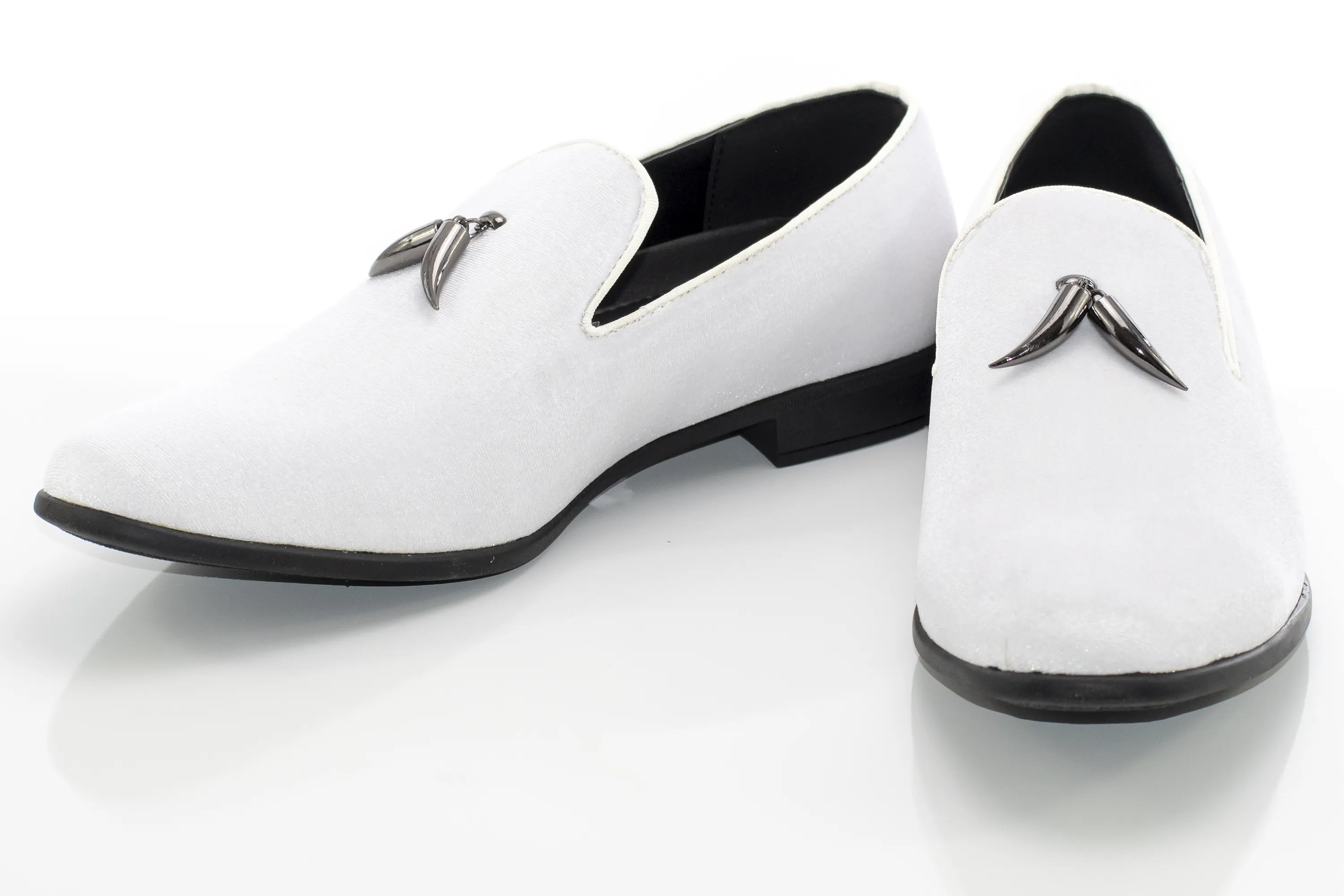 White Velvet Smoking Loafer with Gunmetal Horn Tassels