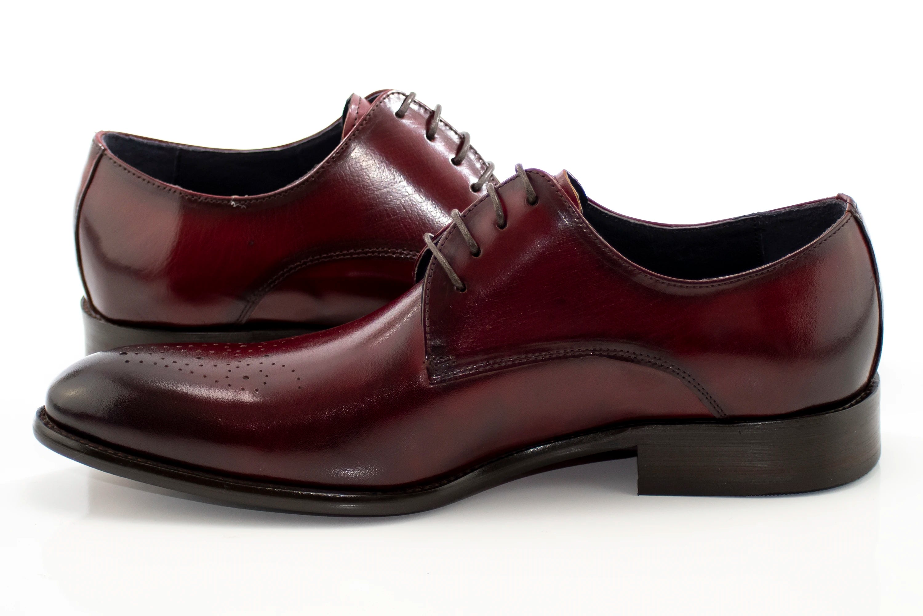Men's Burgundy Vintage Oxford-Lace Dress Shoe With Medallion Toe