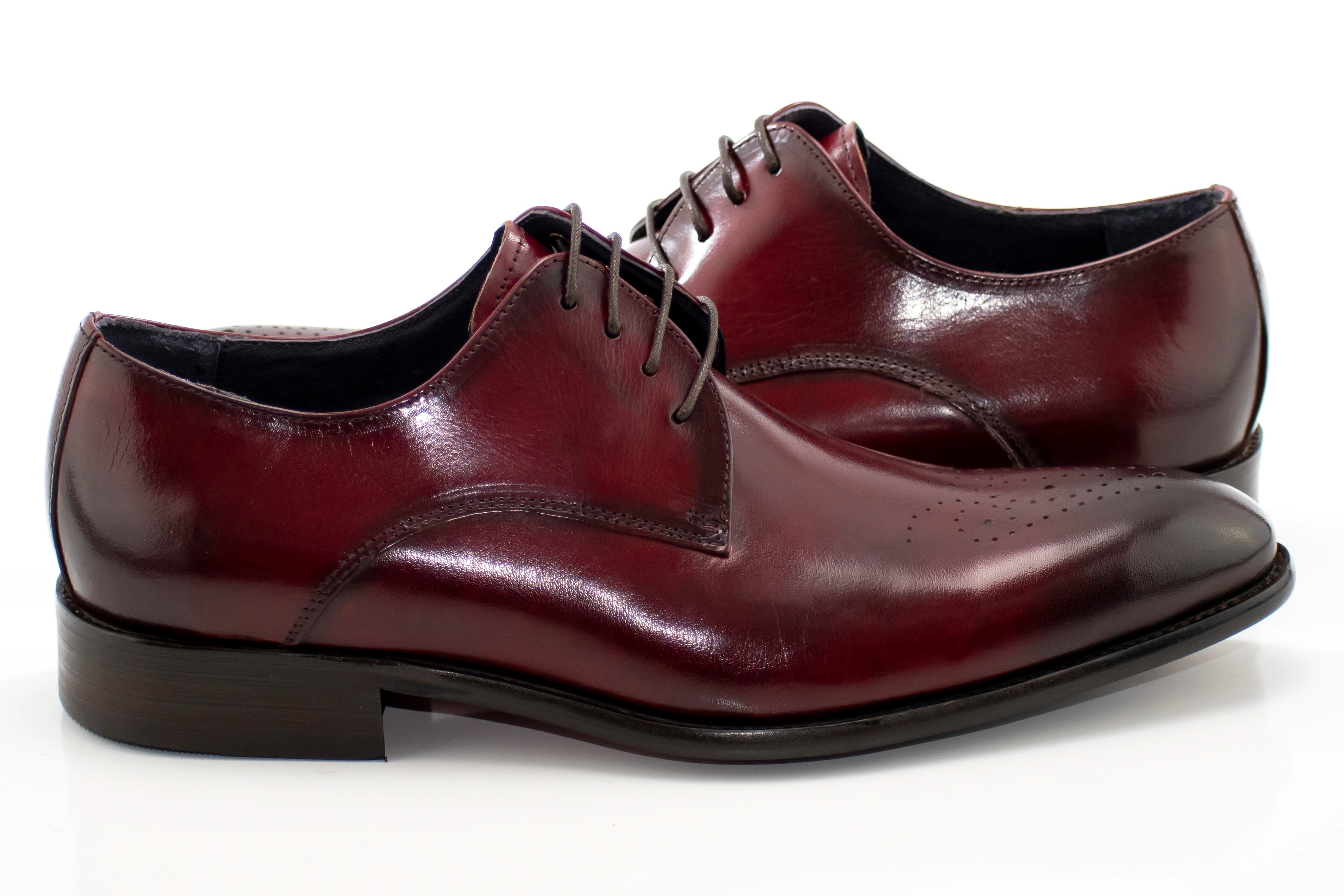 Men's Burgundy Vintage Oxford-Lace Dress Shoe With Medallion Toe
