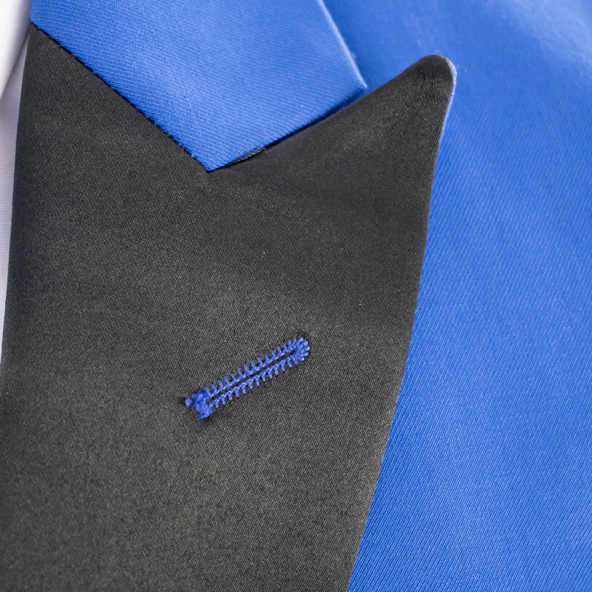 Men's Royal Blue 3-Piece Slim-Fit Tuxedo - Peak Lapel Closeup