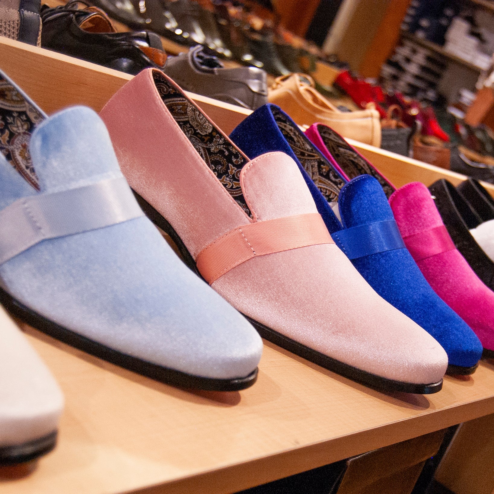 SHOES
