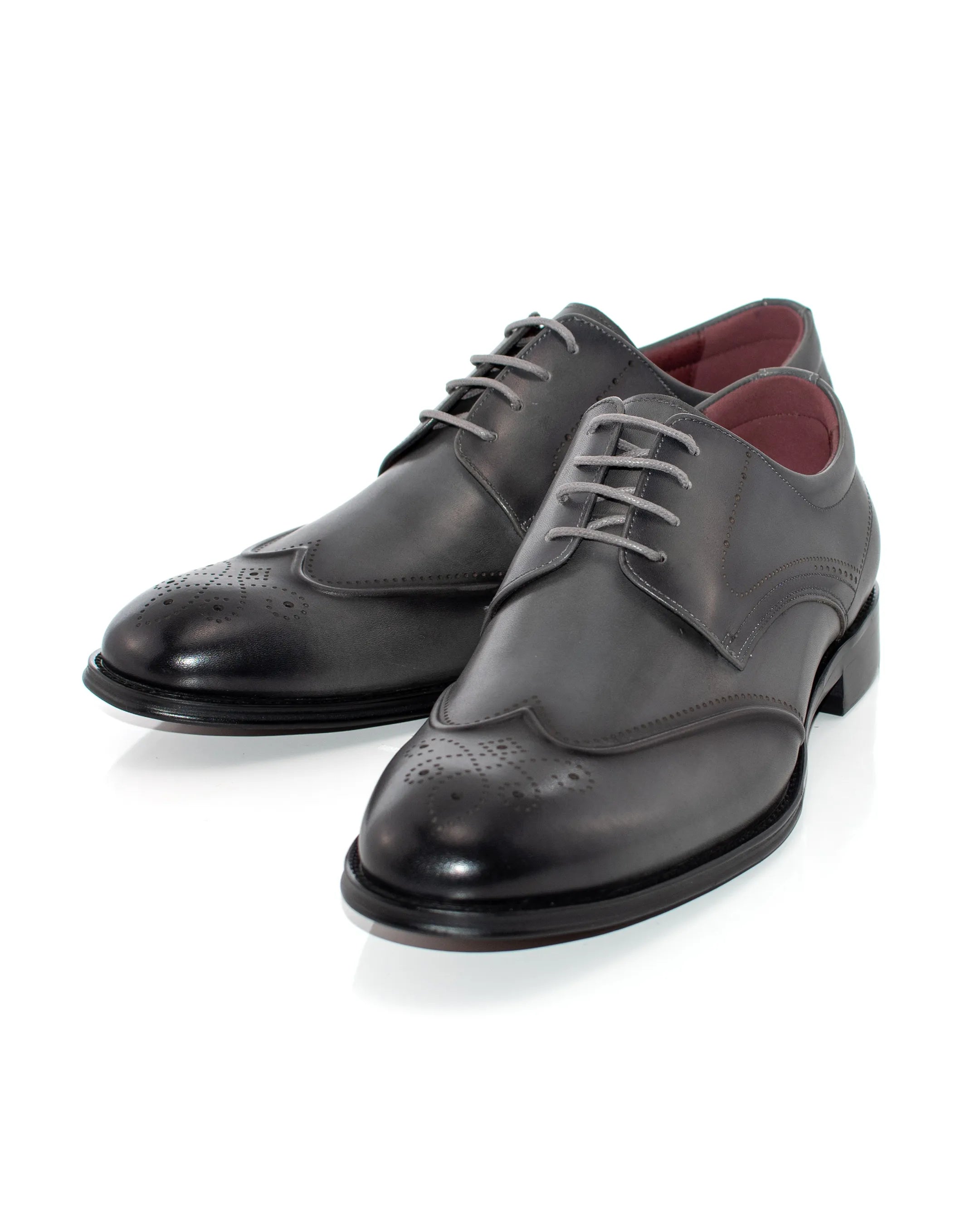 Brogue Wingtip Derby