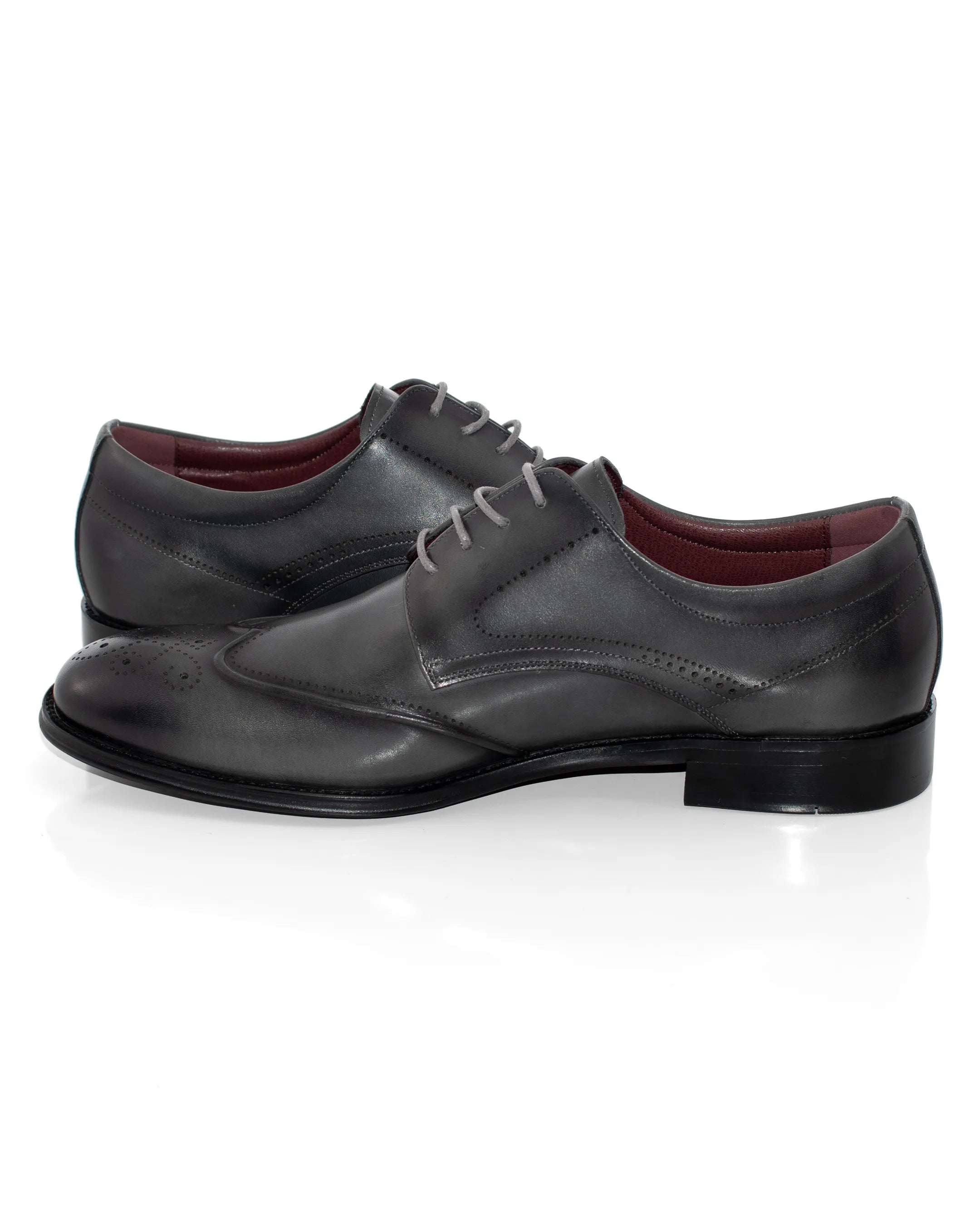 Brogue Wingtip Derby
