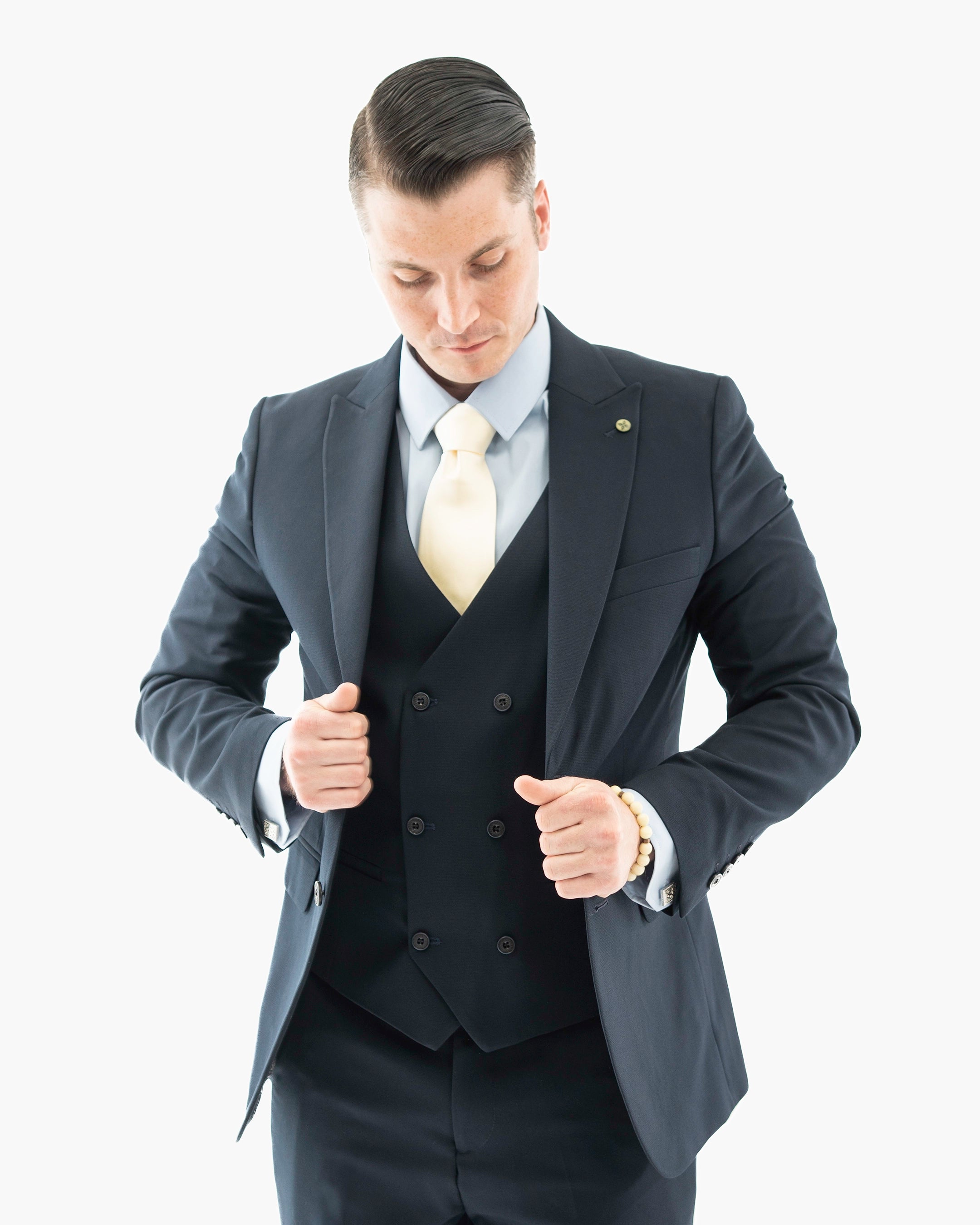 Navy Pebbled  3-Piece Tailored-Fit Suit