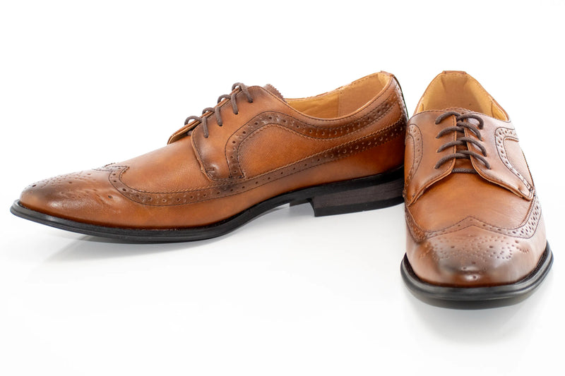 Men's Brown Derby Lace Wingtip Dress Shoe