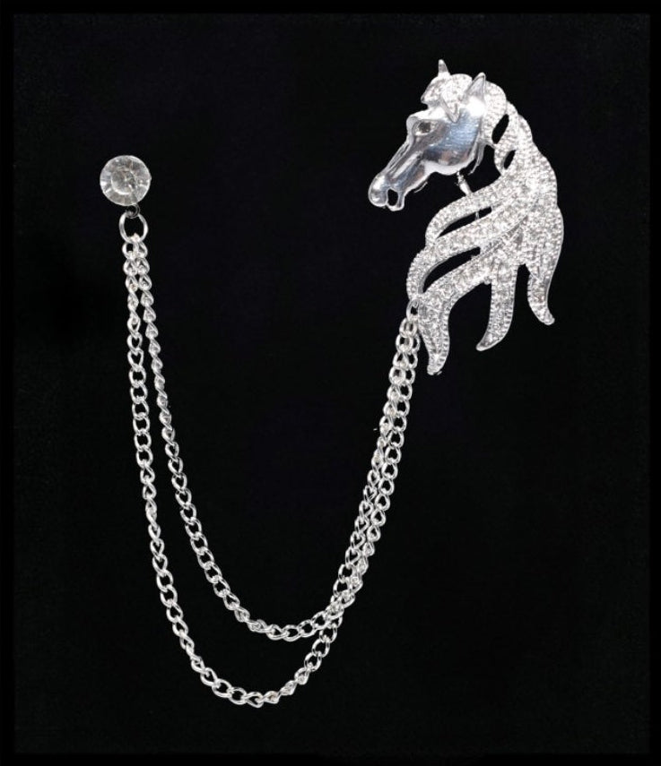 Jeweled Horse Chain Lapel Pin