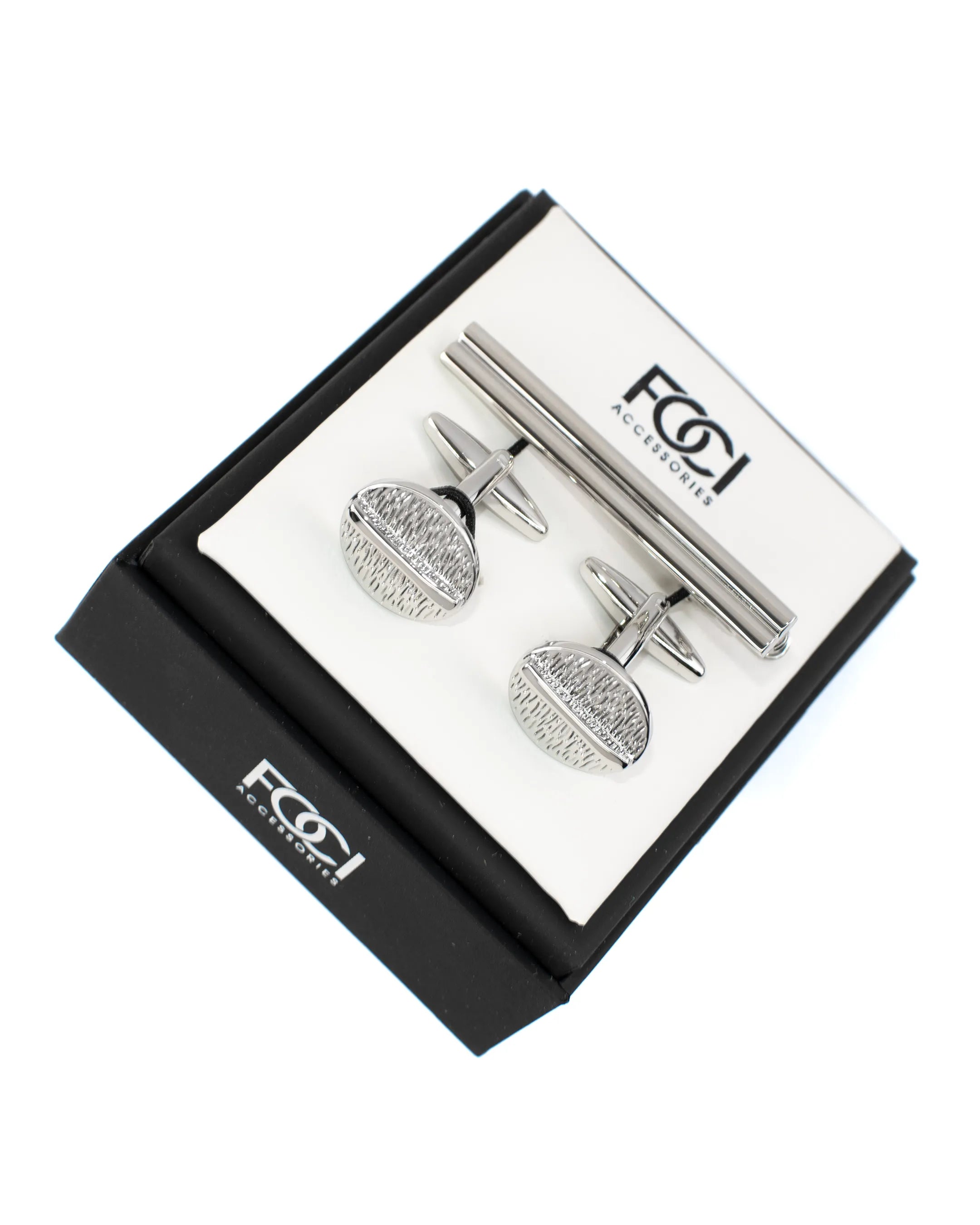 Ornate Roundel Cufflinks & Tie-Bar Set