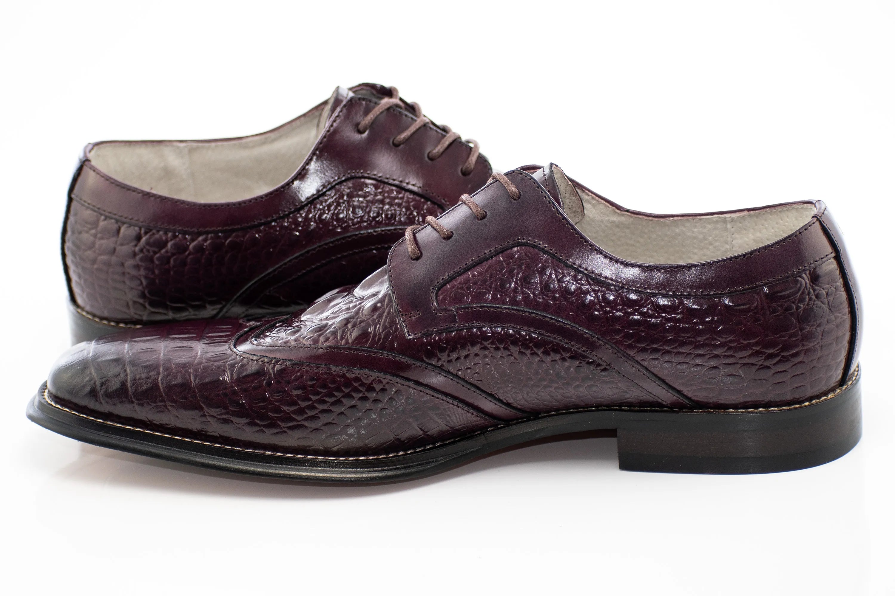 Crocodile Textured Leather Lace-Up Wingtip