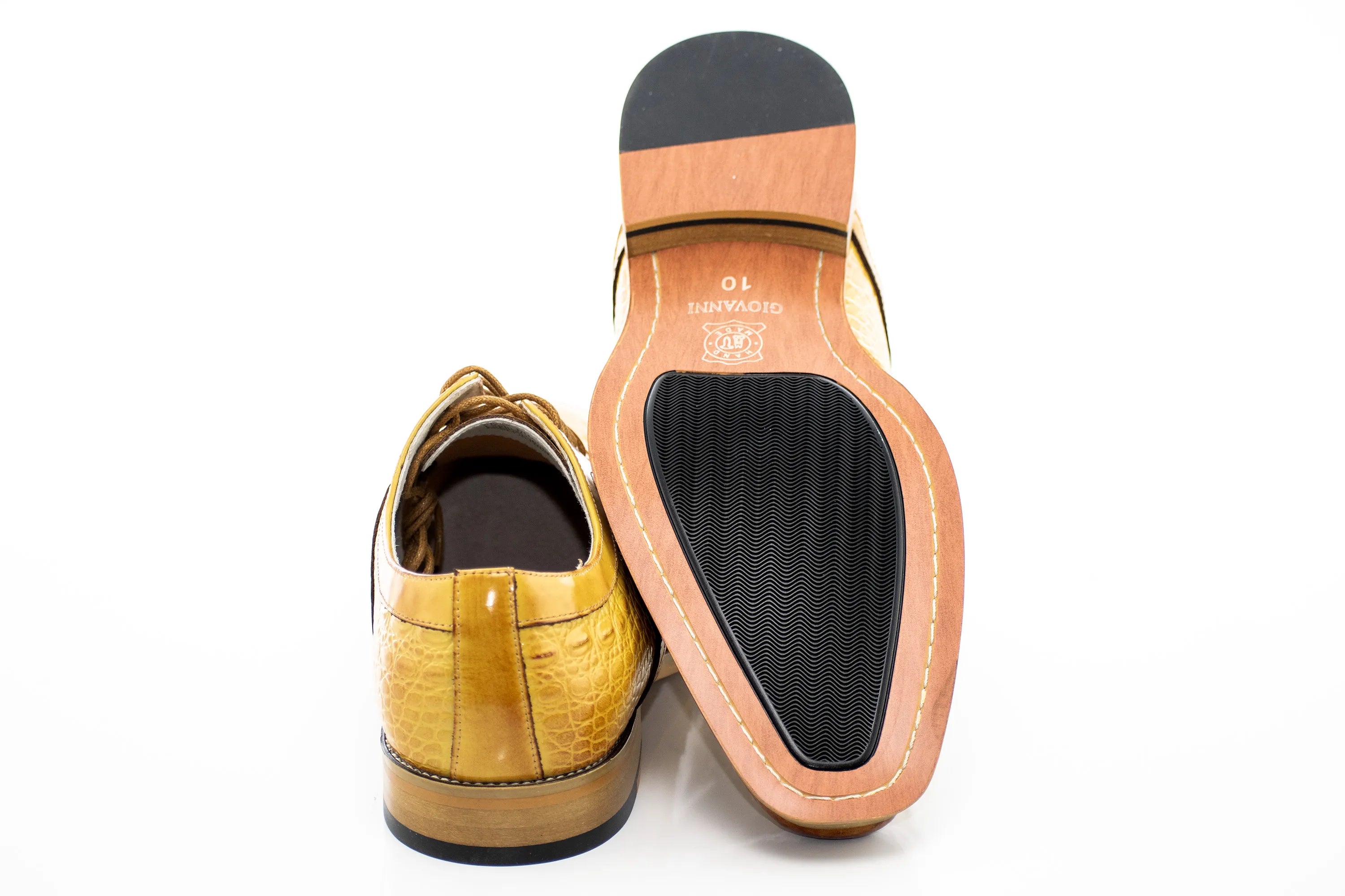 Crocodile Textured Leather Lace-Up Wingtip