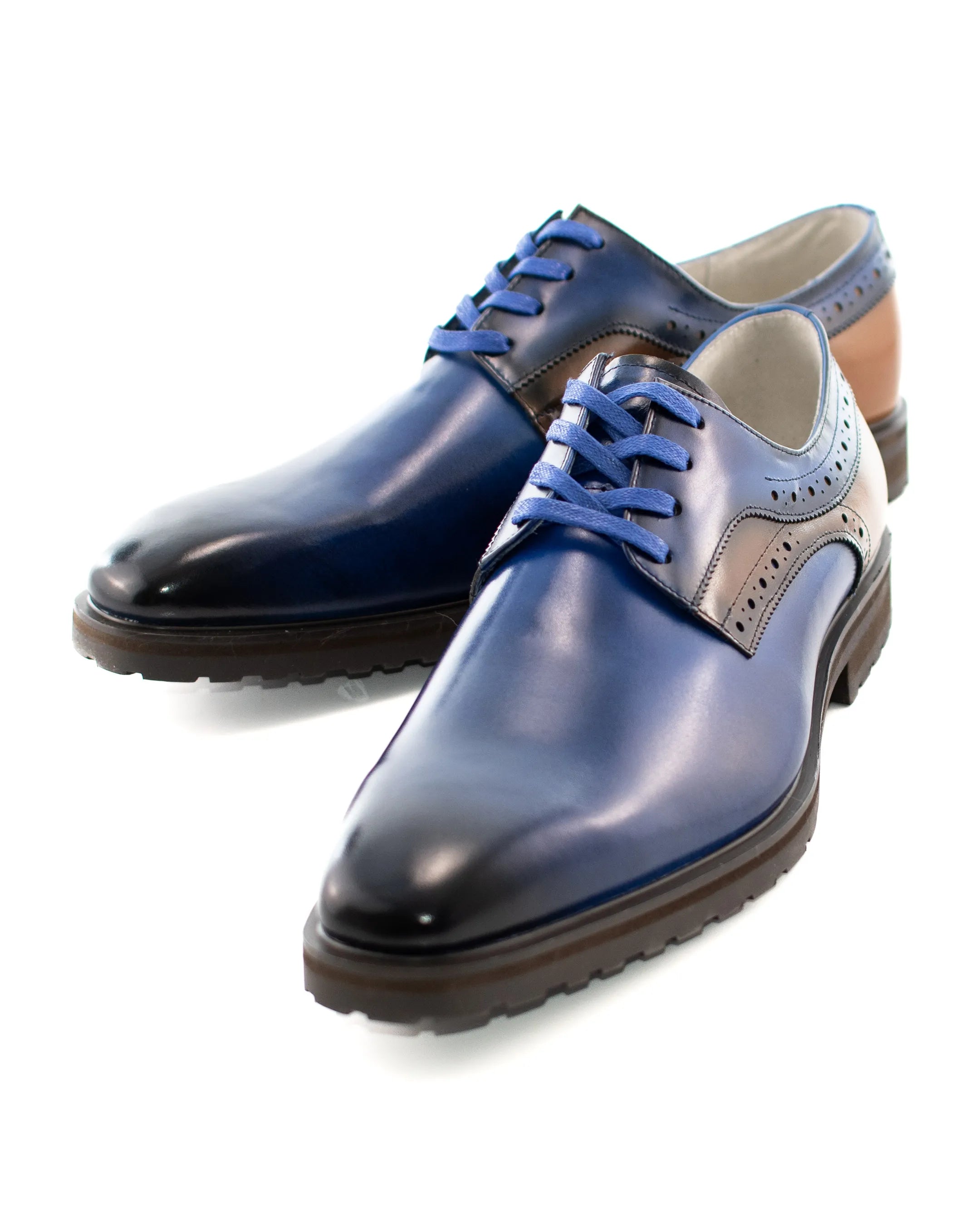 Two-Tone Leather Brogue Oxford Shoes