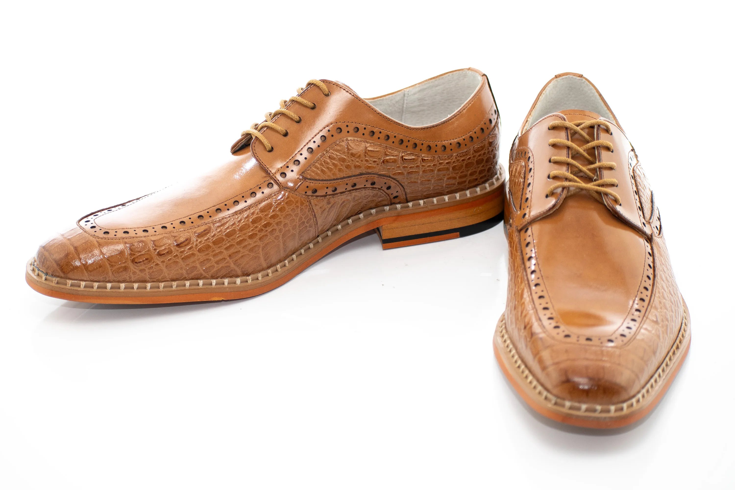 Leather Apron-Toe Alligator Derby Dress Shoes