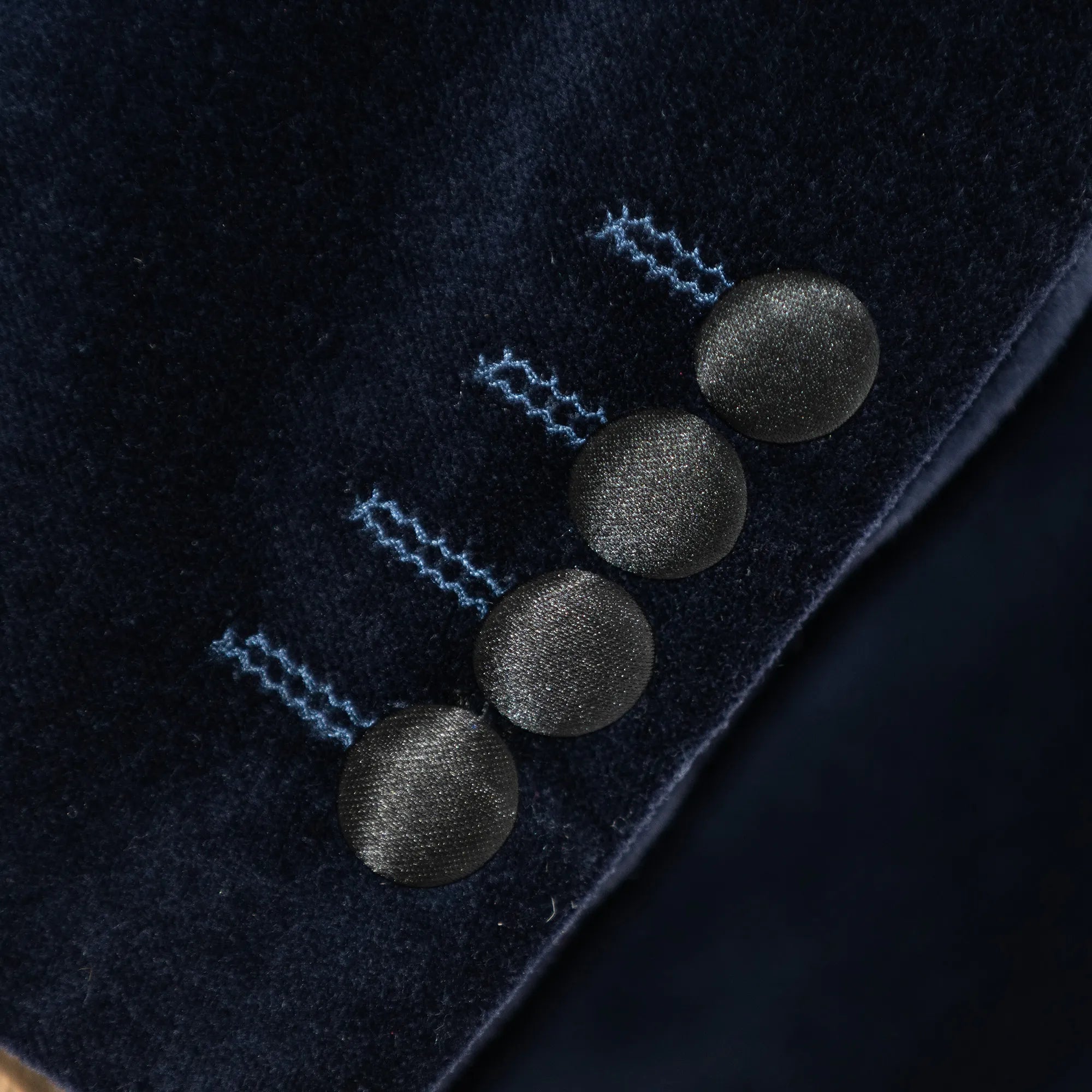 Navy Blue Velvet 2-Piece Tailored-Fit Shawl Tuxedo