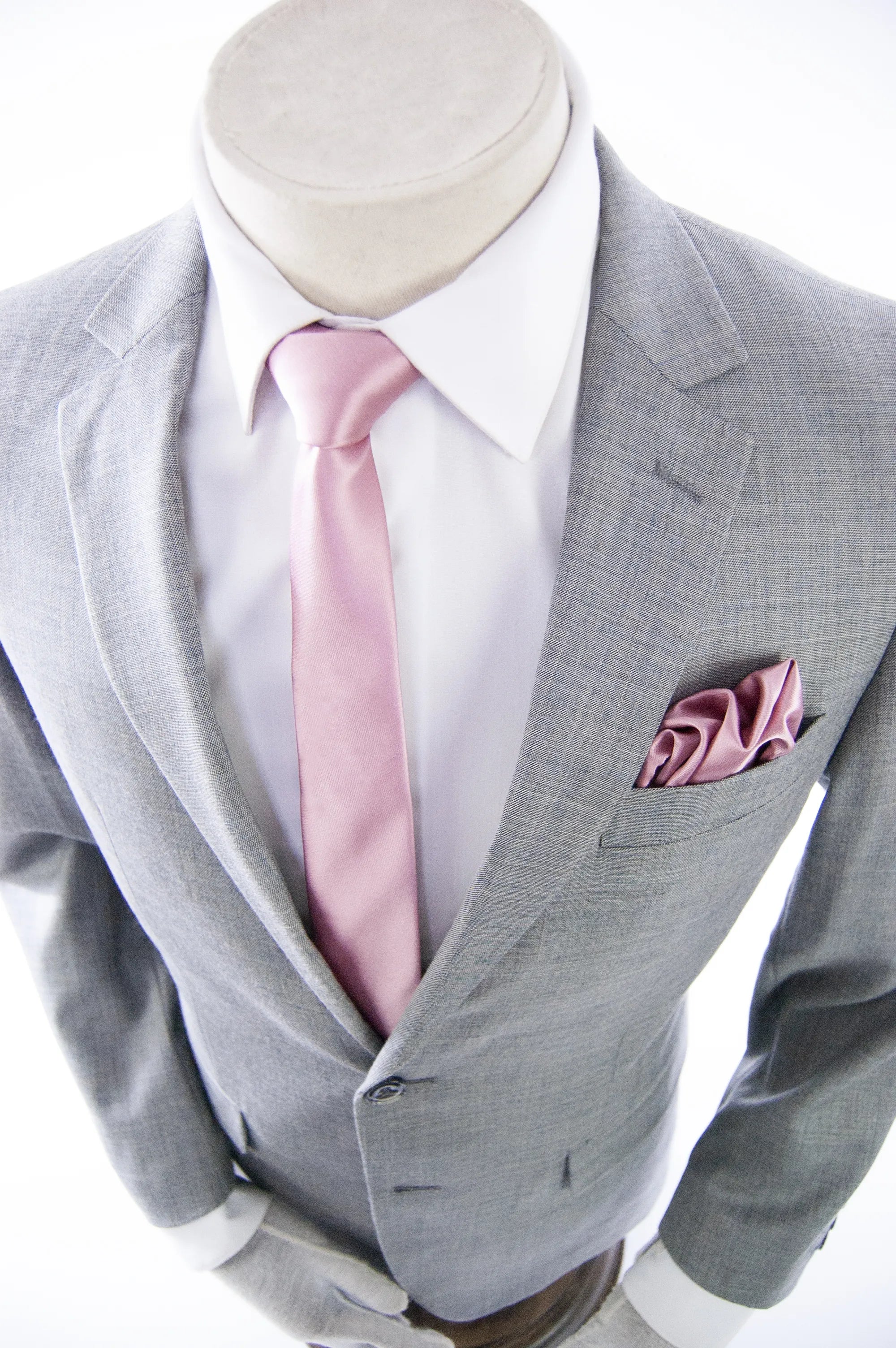 Gray Classic European 2-Piece Slim-Fit Suit