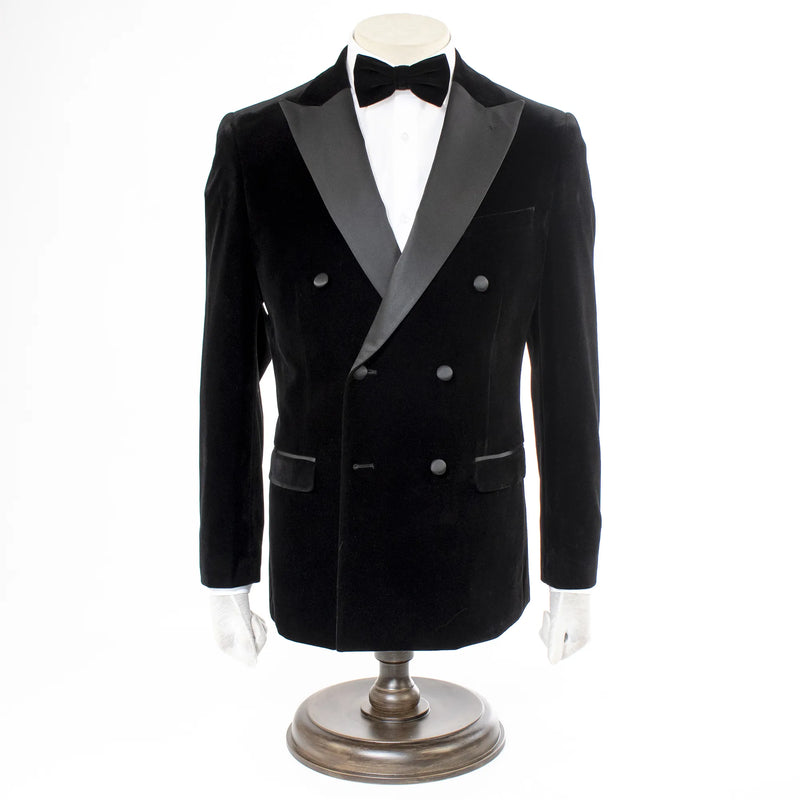 Men's Black Velvet Double-Breasted Slim-Fit Tuxedo With Peak Lapels