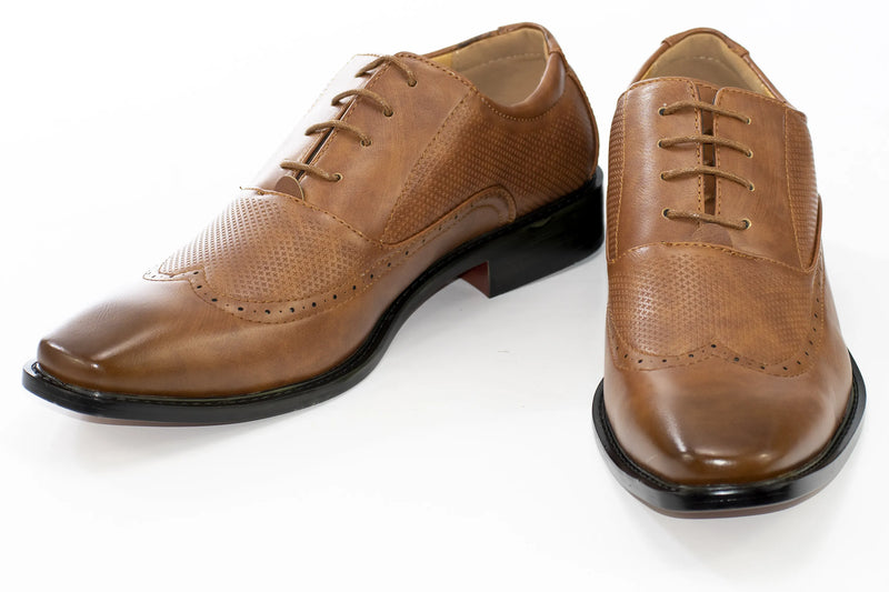 Camel Oxford Lace-Up Wingtip Dress Shoe