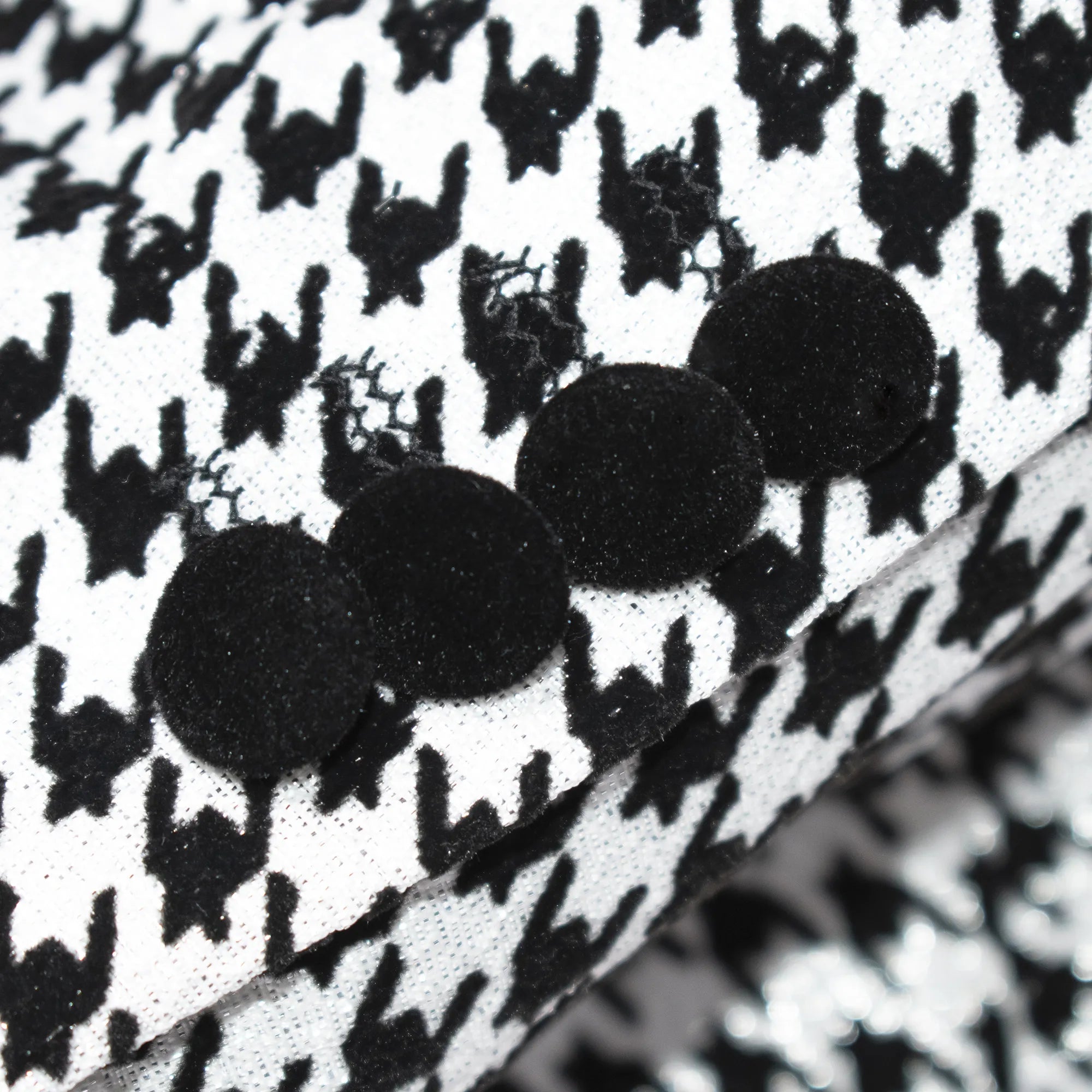 Silver Houndstooth Patterned 3-Piece Tailored-Fit Tuxedo